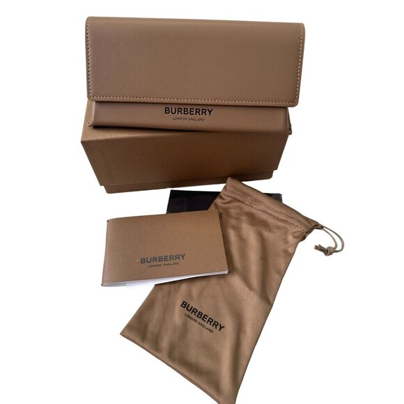 BURBERRY Olivia Brown Oversized Sunnies Sunglasses NEW New with original box - Picture 2 of 6